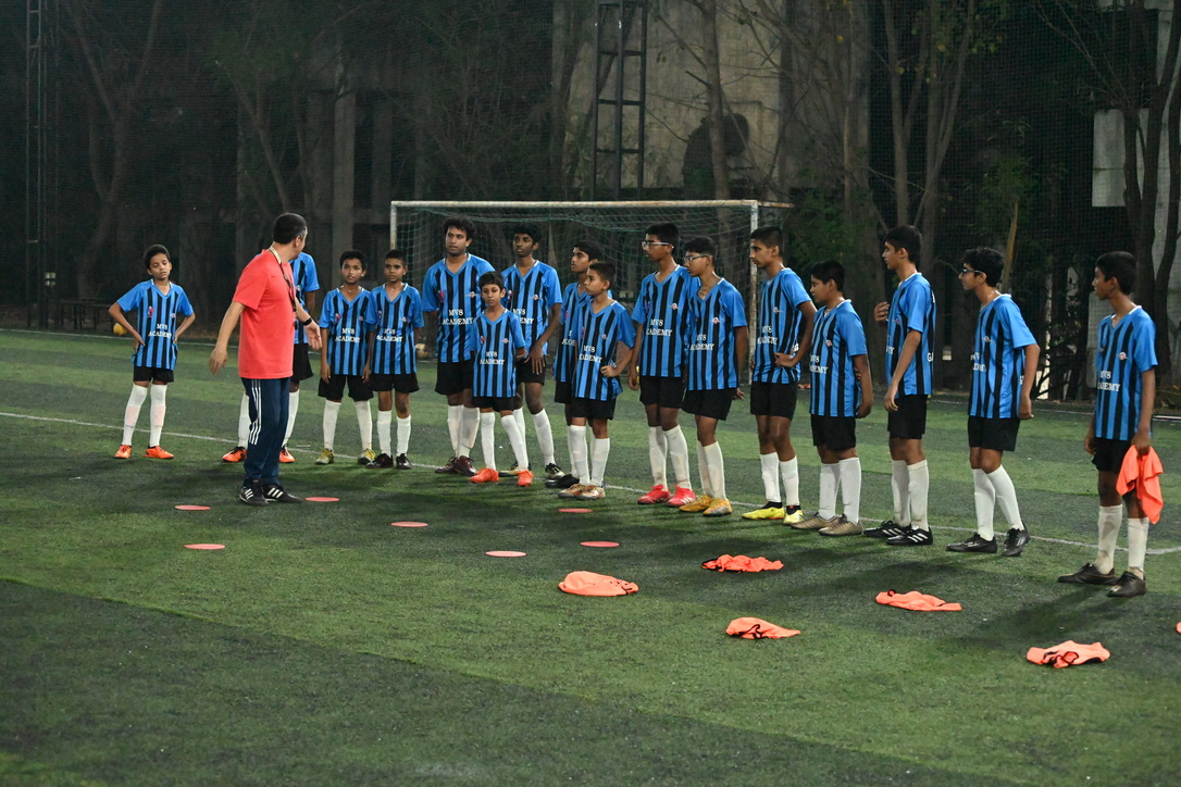 631955B8-A5E5-42CC-A2C9-4171E8BD77A6_1_105_c