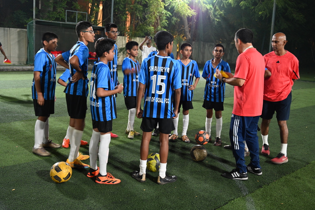 6E8F05A4-32A2-42E9-9808-05B9F39ECF25_1_105_c